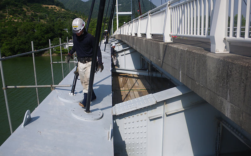 鳶の前川組｜高品質で安全な「ハイクオリティ」の足場を香川県の足場施工に提供しています